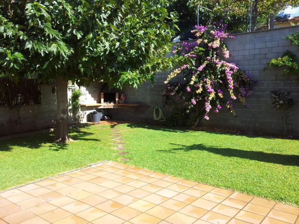 Casa Con Jardin-Wifi Free L'Escala Exterior foto